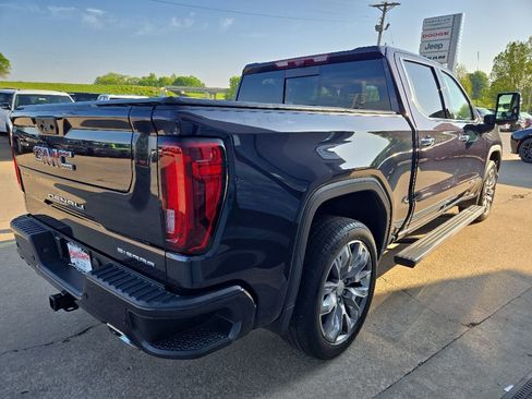 Used 2024 GMC Sierra 1500 Denali w/ Denali Reserve Package AWD/4WD image 12