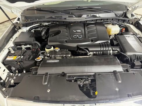 Used 2023 INFINITI QX80 Sensory w/ All-Season Package AWD/4WD image 24