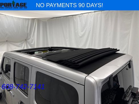 Used 2021 Jeep Wrangler Unlimited Rubicon w/ Uconnect 4C Nav & Sound Group AWD/4WD image 28