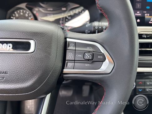 Used 2023 Jeep Compass Trailhawk image 30