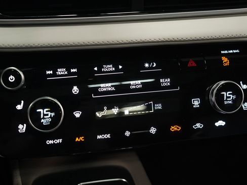 Used 2026 INFINITI QX60 Autograph w/ Dark Cargo Package image 26