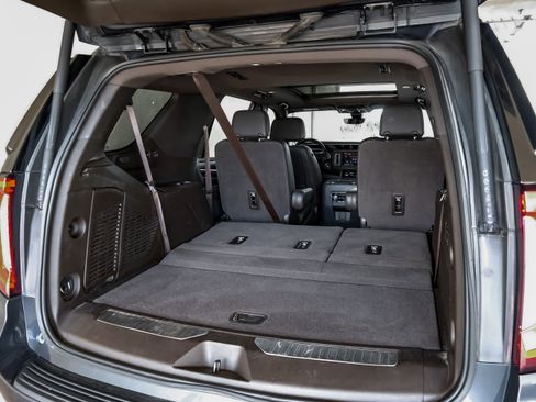 Used 2021 GMC Yukon Denali w/ Denali Premium Package image 55