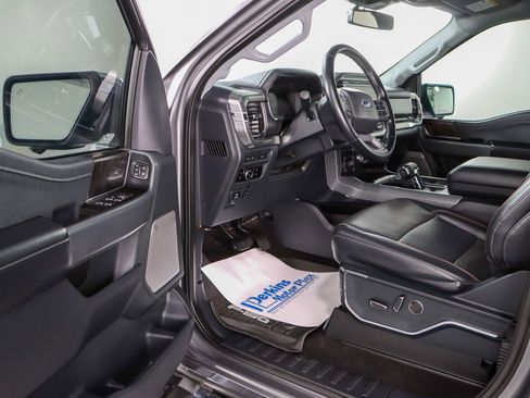 Used 2021 Ford F150 Lariat image 4