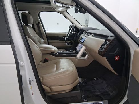 Used 2018 Land Rover Range Rover Long Wheelbase Supercharged image 36