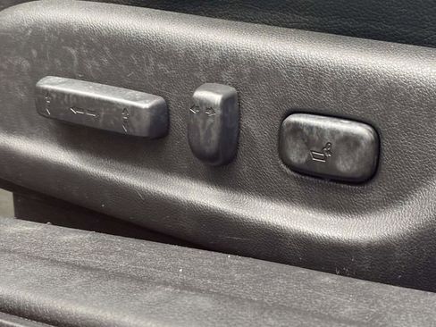 Used 2012 Honda Accord EX-L image 18