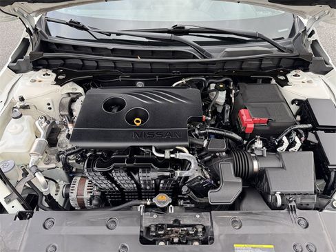 Used 2020 Nissan Altima 2.5 SR w/ Premium Package image 33