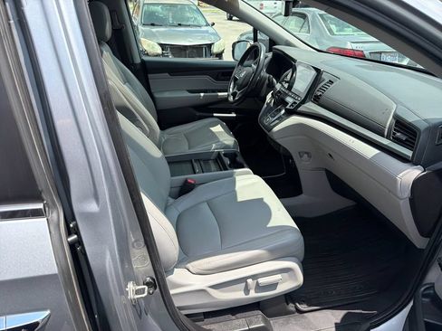 Used 2018 Honda Odyssey EX-L image 45
