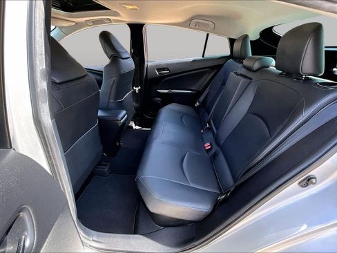 Used 2017 Toyota Prius Four w/ Advanced Technology Package FWD image 20
