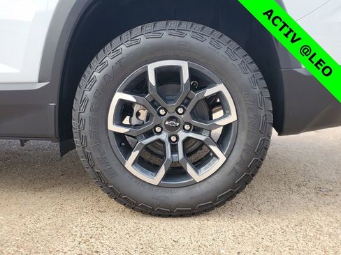 New 2026 Chevrolet Equinox ACTIV w/ Convenience Package III image 9