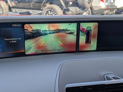 Used 2024 Lincoln Nautilus Reserve image 27