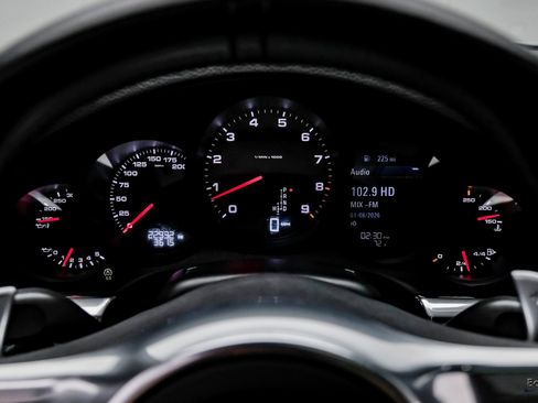 Used 2015 Porsche 911 Carrera image 63