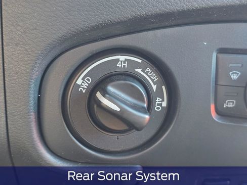 Used 2023 Nissan Frontier PRO-4X w/ Pro Convenience Package AWD/4WD image 25