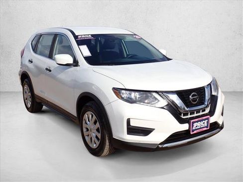 Used 2020 Nissan Rogue S AWD/4WD image 6
