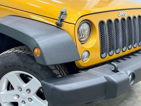 Used 2014 Jeep Wrangler Unlimited Sport w/ Quick Order Package 24S image 33