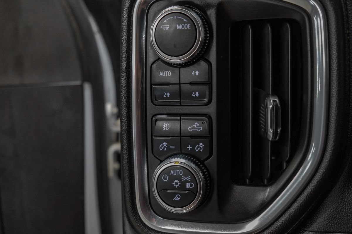 Used 2023 GMC Sierra 2500 AT4 AWD/4WD image 27