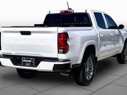 Used 2026 Chevrolet Colorado LT RWD image 12