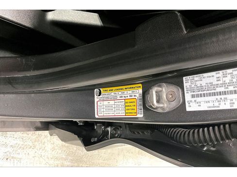 Used 2023 Ford Escape ST-Line Elite image 32