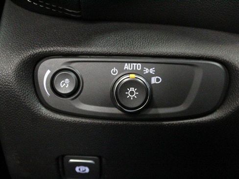 Used 2023 Chevrolet Blazer LT w/ Driver Confidence Package image 20