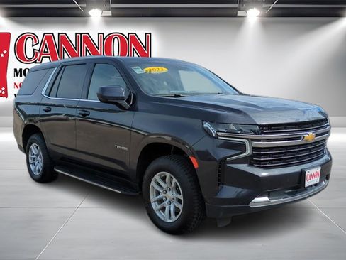 Used 2023 Chevrolet Tahoe LT image 3
