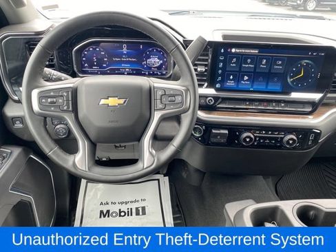 Certified 2025 Chevrolet Silverado 2500 LT w/ Convenience Package AWD/4WD image 7