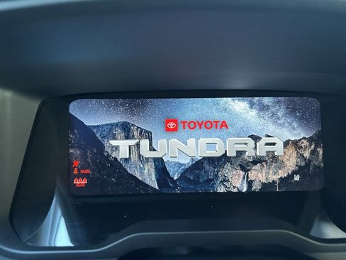 Used 2022 Toyota Tundra Platinum image 13