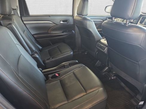 Used 2018 Toyota Highlander Limited Platinum w/ Protection Package #3 AWD/4WD image 11