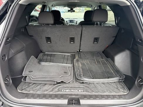 Used 2023 Chevrolet Equinox LT AWD/4WD image 29