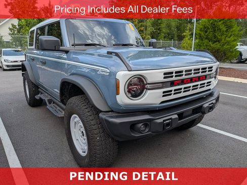 Used 2025 Ford Bronco Heritage Edition AWD/4WD image 1