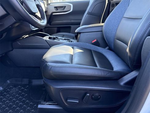 Used 2025 Ford Bronco Sport Outer Banks w/ Outer Banks Tech Package+ image 9