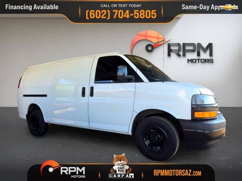Used 2021 Chevrolet Express 2500 w/ Driver Convenience Package RWD image 1