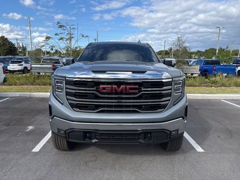 Certified 2025 GMC Sierra 1500 SLT w/ SLT Convenience Package image 2