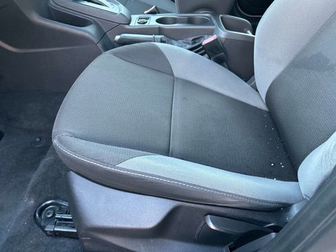 Used 2013 Ford Focus S image 18