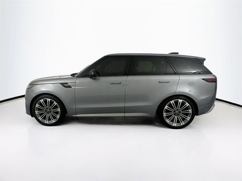 Used 2024 Land Rover Range Rover Sport Dynamic SE image 8