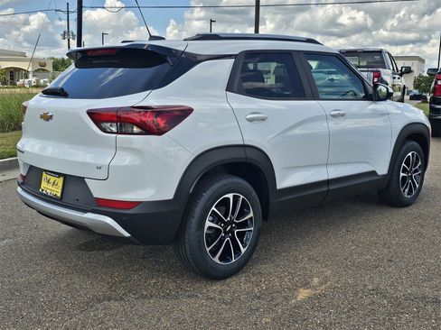 New 2026 Chevrolet TrailBlazer LT w/ Convenience Package image 4