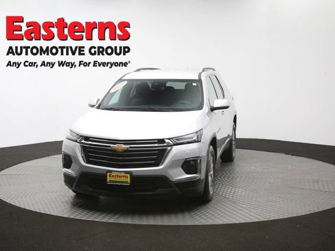 Used 2022 Chevrolet Traverse LT FWD image 54