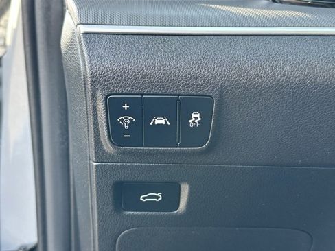 Used 2022 Kia K5 GT-Line image 21