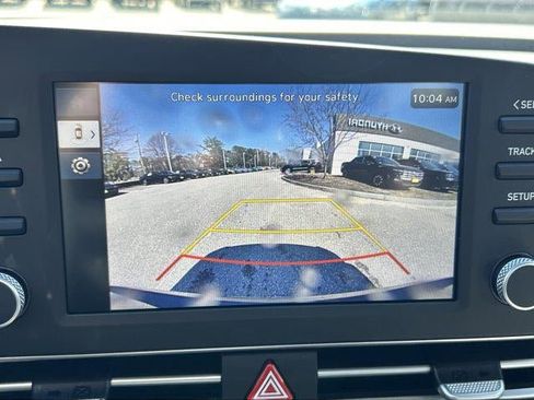 New 2026 Hyundai Elantra Hybrid FWD image 51