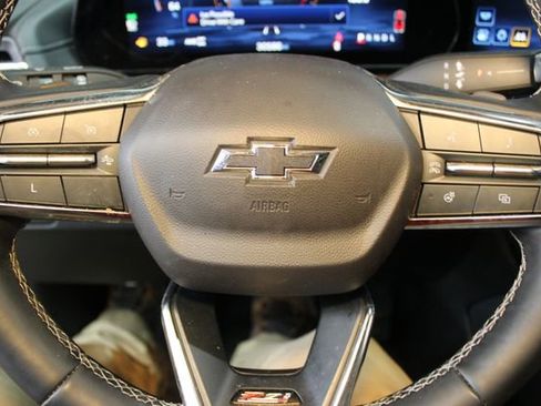 Used 2024 Chevrolet Traverse Z71 image 22