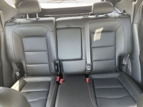 Used 2019 Chevrolet Equinox Premier FWD image 25