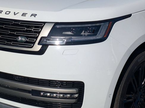 New 2026 Land Rover Range Rover SE AWD/4WD image 10