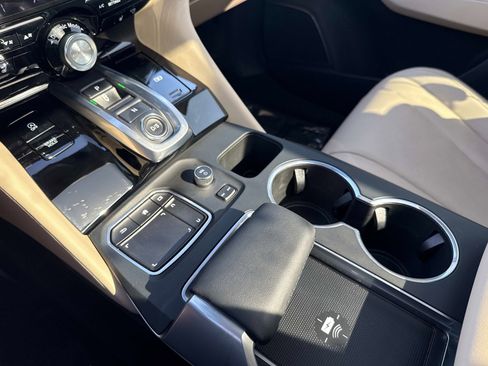 Certified 2023 Acura MDX FWD w/ Technology Package image 26