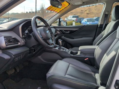 Used 2024 Subaru Outback Onyx Edition image 10