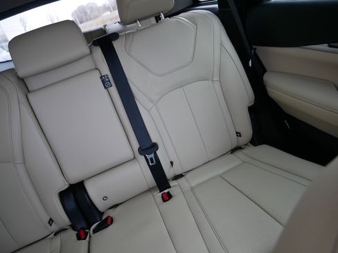 Certified 2025 INFINITI QX60 Luxe image 14