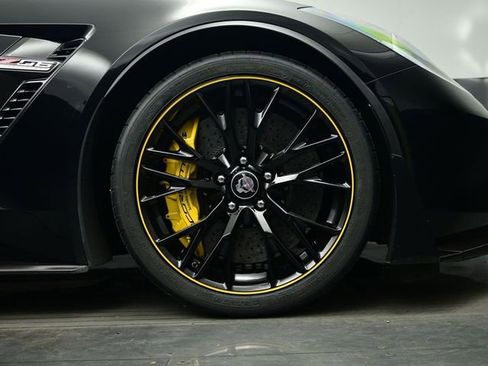 Used 2016 Chevrolet Corvette Z06 w/ C7.r Special Edition RWD image 57
