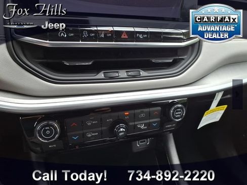 New 2026 Jeep Compass Limited AWD/4WD image 21