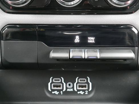 Used 2023 RAM 1500 Rebel image 21