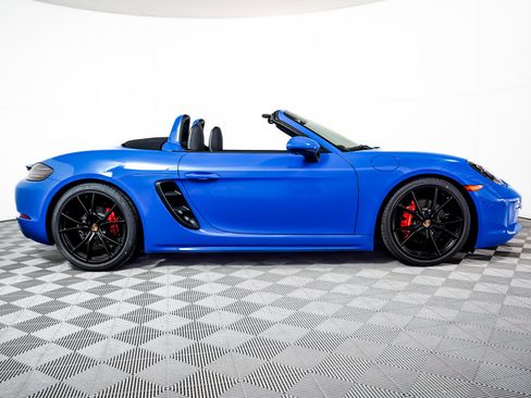 Used 2025 Porsche 718 Boxster S image 9