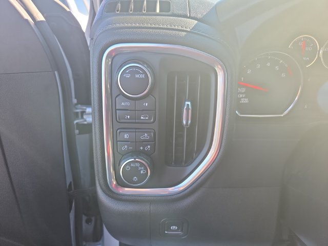 Used 2020 Chevrolet Silverado 1500 RST w/ All-Star Edition AWD/4WD image 22