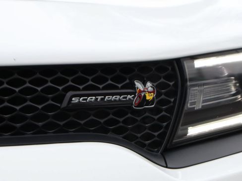 Used 2018 Dodge Charger R/T Scat Pack w/ Dynamics Package RWD image 50