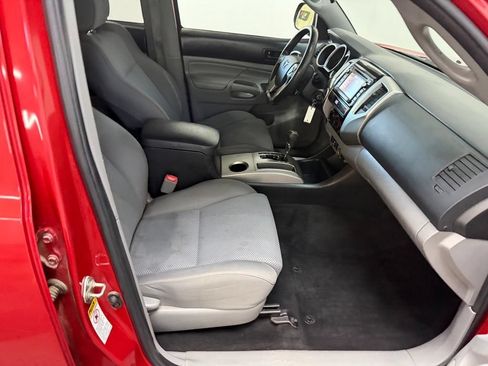 Used 2014 Toyota Tacoma 4x4 Double Cab w/ TRD Sport Package image 38